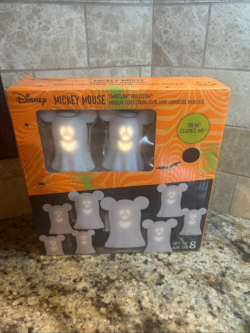 Disney Mickey Mouse Ghost Emoteglow String Lights/White & Orange, NIB - Picture 4 of 5